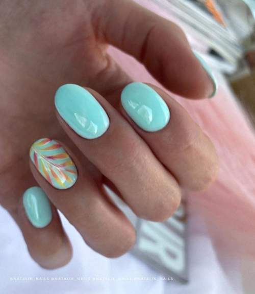 Beaux dessins sur les ongles