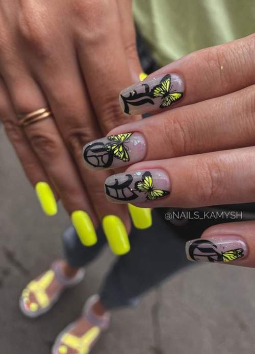 Manucure au néon lumineux