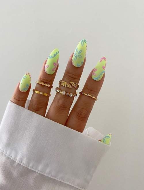 100 idées lumineuses incroyables pour la manucure 2022: nouveaux articles, photos