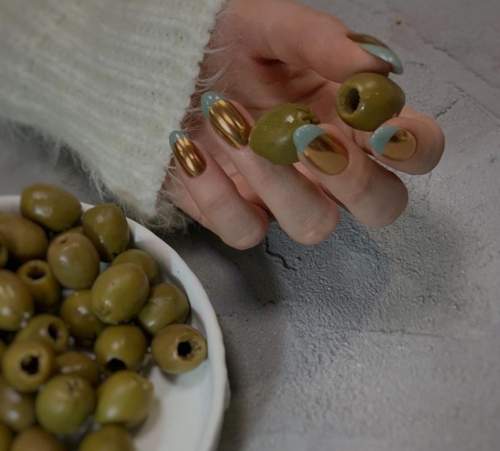 Manucure française jaune 2022: nouveaux designs, photos