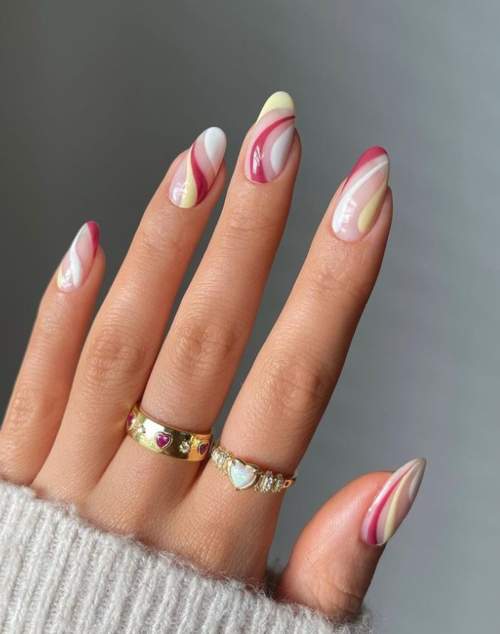 Manucure française jaune 2022: nouveaux designs, photos