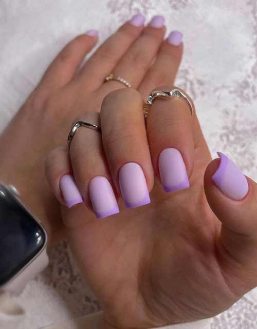 Français violet sur ongles carrés