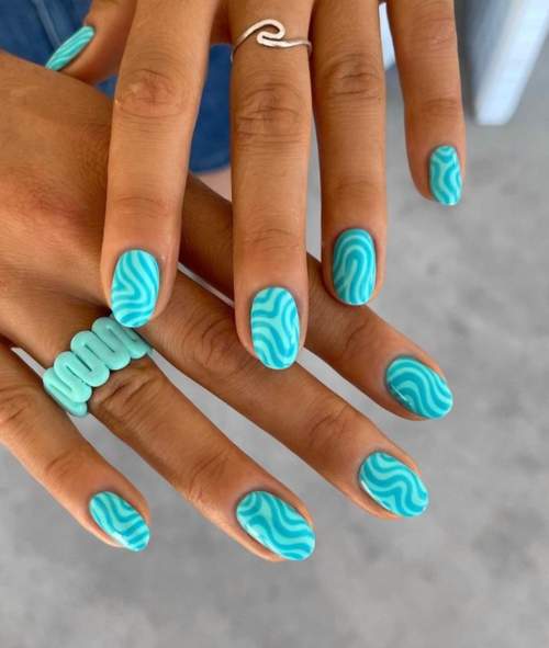 Photo d'idées de manucure lumineuses