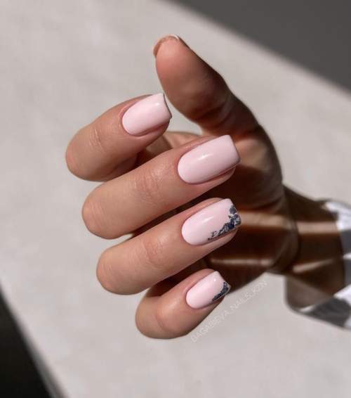 Manucure rose business