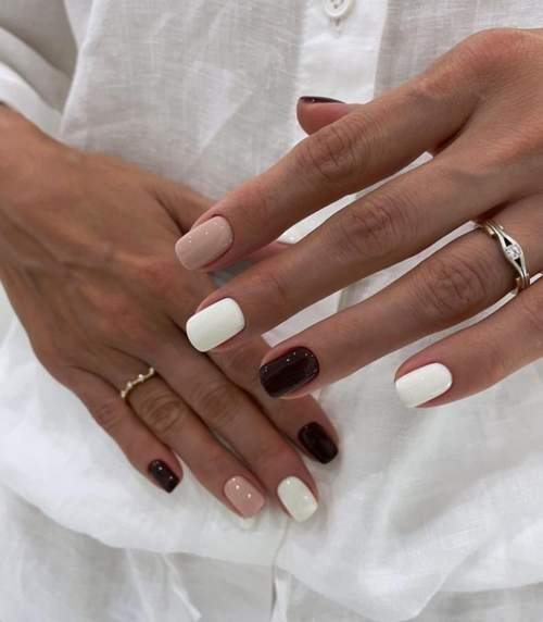 Manucure d'entreprise 2022: photo de conception d'ongles pour le travail