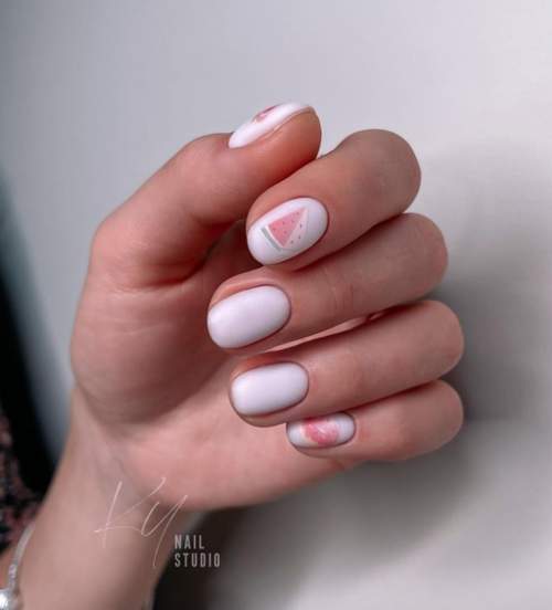 Manucure d'entreprise 2022: photo de conception d'ongles pour le travail