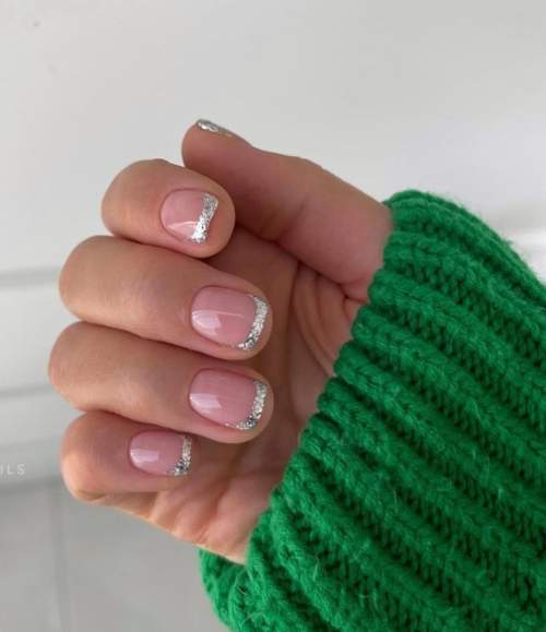 Manucure Scintillante Professionnelle