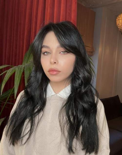 Rideau Bangs 2022 avec coupes de cheveux actuelles: photos, tendances