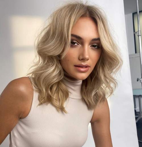 Rideau Bangs 2022 avec coupes de cheveux actuelles: photos, tendances