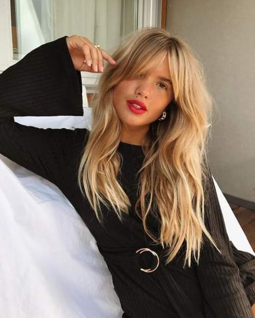 Rideau Bangs 2022 avec coupes de cheveux actuelles: photos, tendances