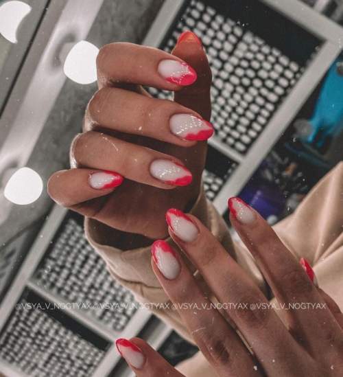 Manucure pour l'obtention du diplôme 2022 : 9e, 11e année, nouveautés, photos