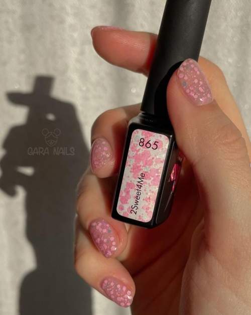 Manucure pour l'obtention du diplôme 2022 : 9e, 11e année, nouveautés, photos