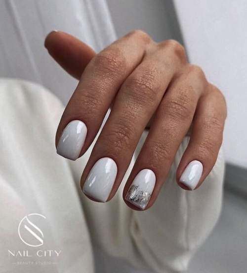 Manucure pour l'obtention du diplôme 2022 : 9e, 11e année, nouveautés, photos