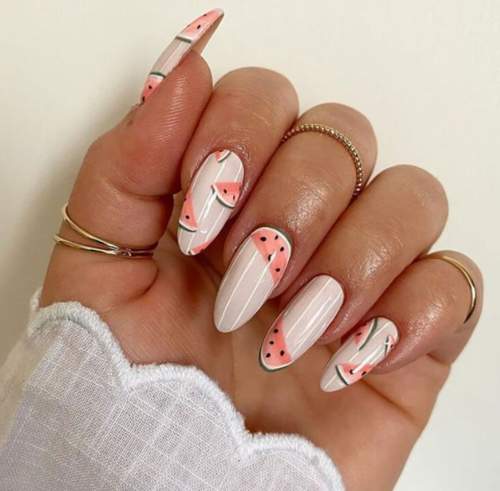 pastèque sur les ongles