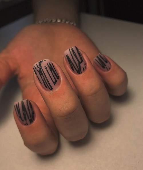 Zèbre sur tous les ongles