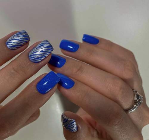 Imprimé zèbre sur les ongles : 100 photos, de belles nouveautés