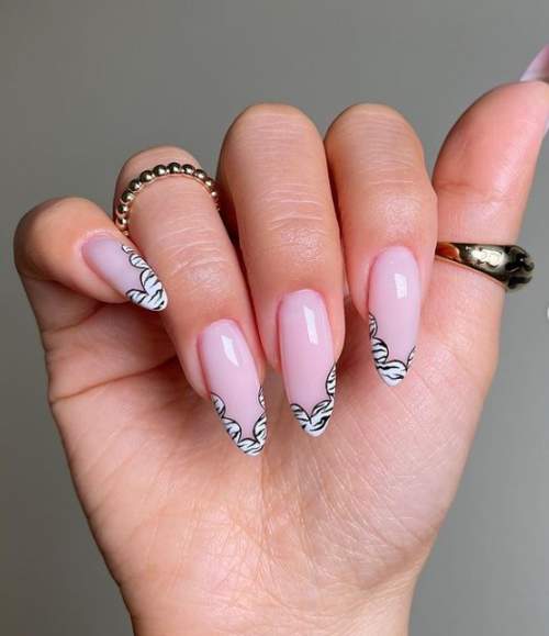 Imprimé zèbre sur les ongles : 100 photos, de belles nouveautés