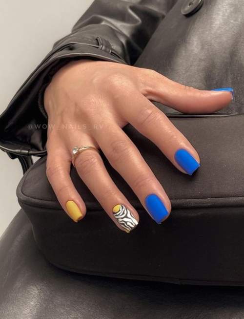 Imprimé zèbre sur les ongles : 100 photos, de belles nouveautés