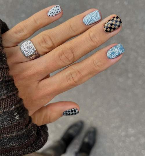 Nail art d'échecs manucure d'automne