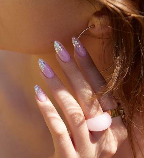 Manucure d'automne brillante