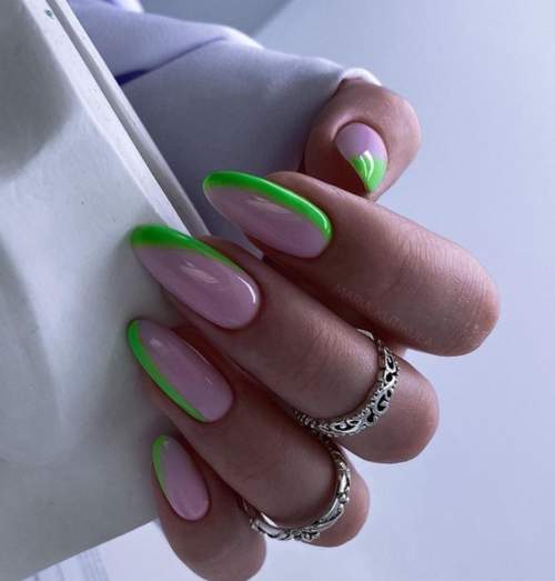 Manucure d'automne 2022 sur la forme en amande : nouvelles photos