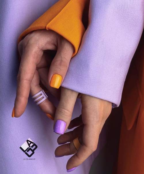 Carré manucure couleurs laquées tendance