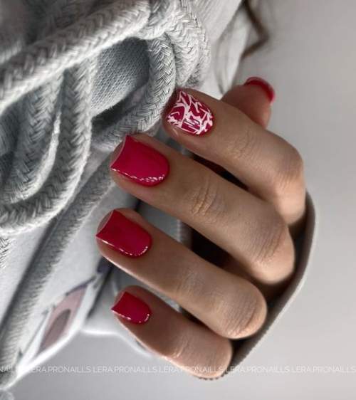 Carré d'ongles manucure automne rouge