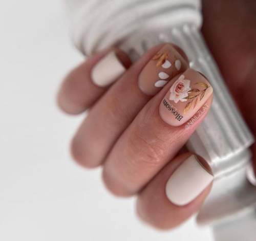 Manucure automne 2022 sur une forme carrée : l'actualité mode