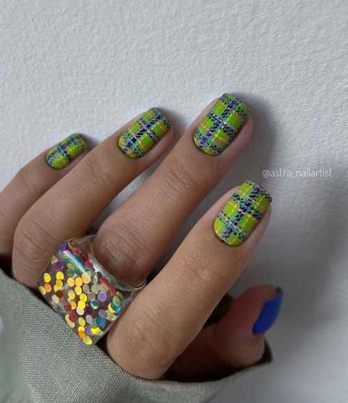 Manucure automne 2022 sur une forme carrée : l'actualité mode