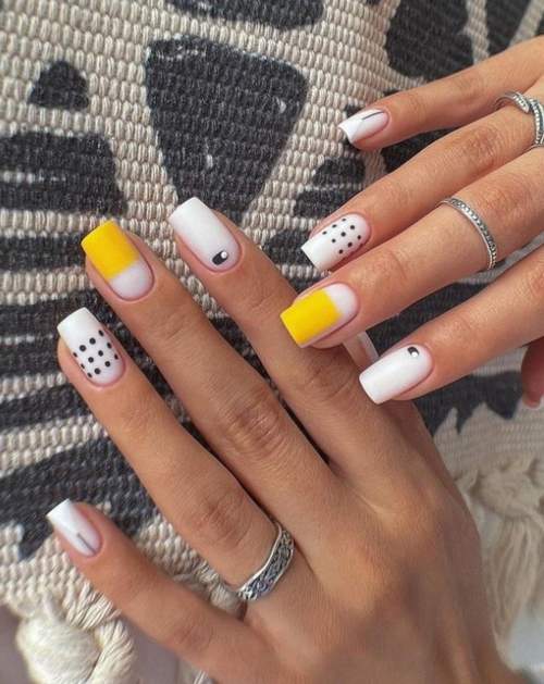 Manucure automne 2022 sur une forme carrée : l'actualité mode