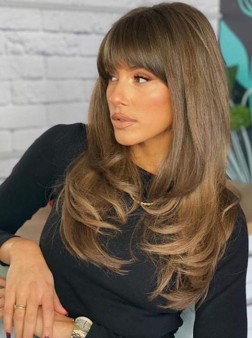 Bangs réels 2023: photos, types à la mode, tendances