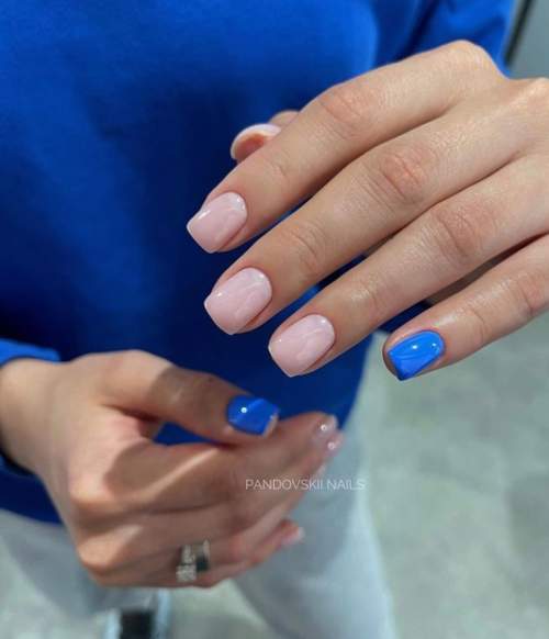 Manucure d'automne pour ongles carrés