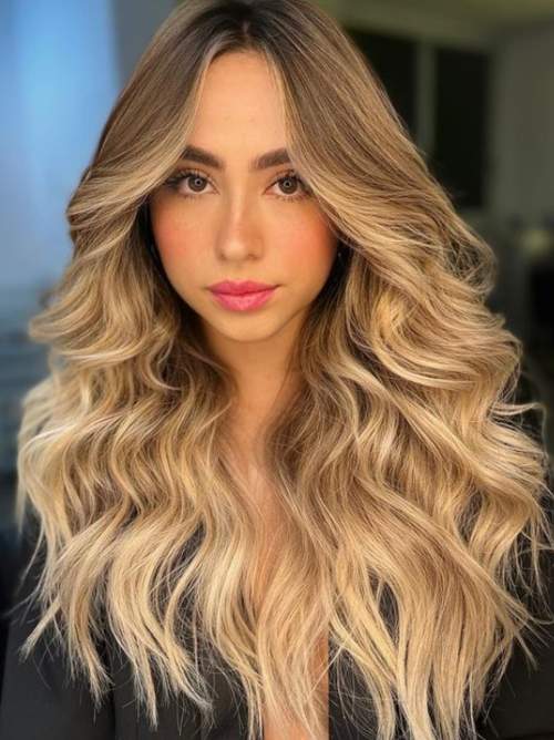 Rideau de frange aux cheveux longs: coupes de cheveux 2023, photo