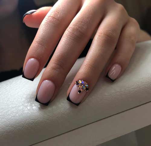 Short français avec strass