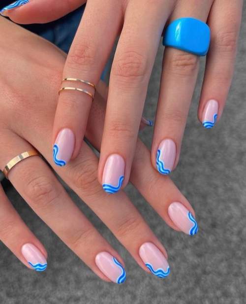 Nail art français ongles courts