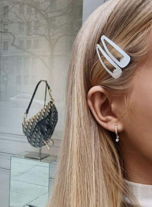 Cliquez sur les épingles à cheveux Clack