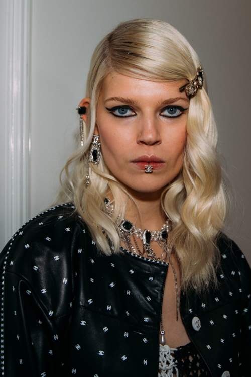 Épingle à cheveux pour frange