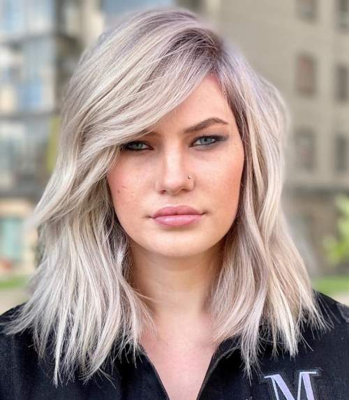 Frange à la mode pour plein