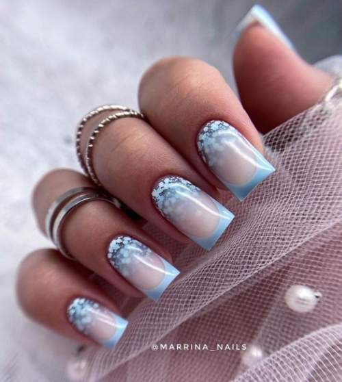 Veste du Nouvel An 2023: manucure pour l'année du Lapin d'Eau