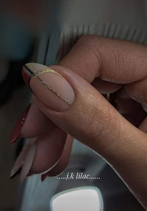 Veste du Nouvel An 2023: manucure pour l'année du Lapin d'Eau