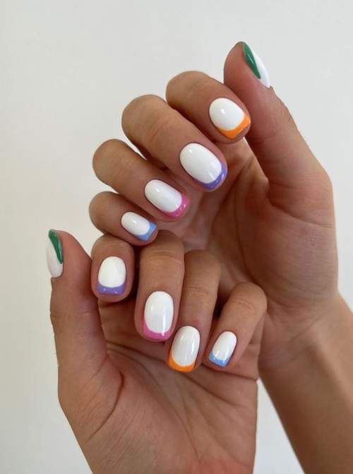 Veste du Nouvel An 2023: manucure pour l'année du Lapin d'Eau