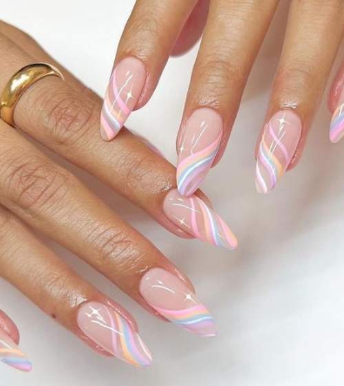 Veste du Nouvel An 2023: manucure pour l'année du Lapin d'Eau