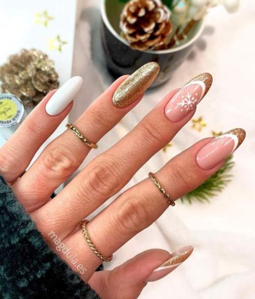 Manucure française du Nouvel An