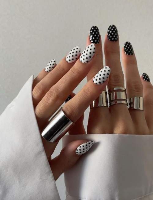 Différents modèles de mains pour le Nouvel An