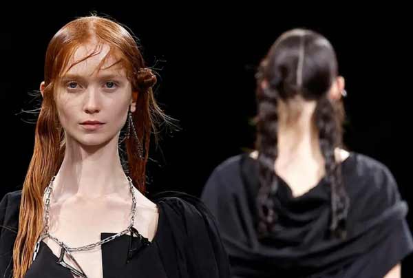 Coiffures asymétrie adolescents