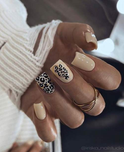 Idées de manucure nude