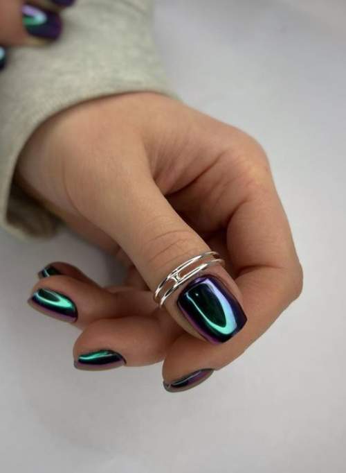 Conception d'ongles courts avec frottement