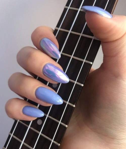 Frotter dans la conception des ongles 2023: photo d'une nouvelle manucure