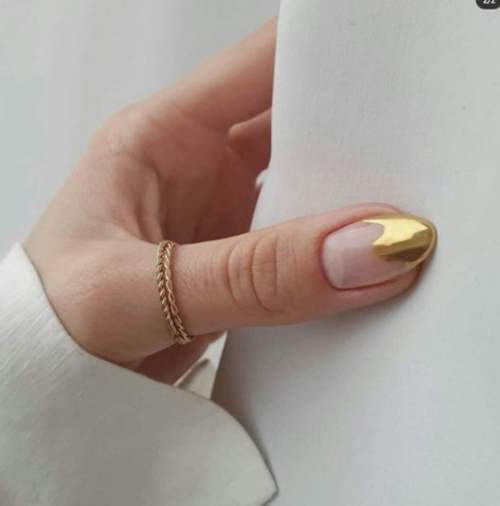 Frotter dans la conception des ongles 2023: photo d'une nouvelle manucure