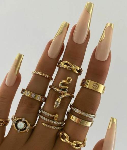 Frotter dans la conception des ongles 2023: photo d'une nouvelle manucure